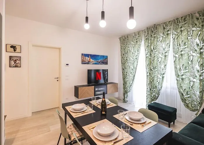 Amazhome - New Jungle Chic