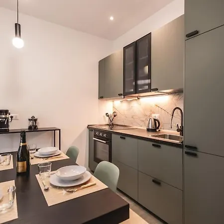 Апартаменты Amazhome - New Jungle Chic *