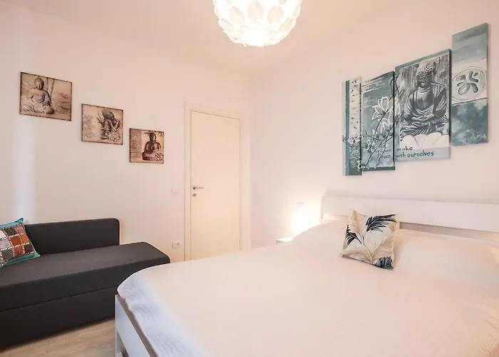 Amazhome - New Jungle Chic Apartmán *