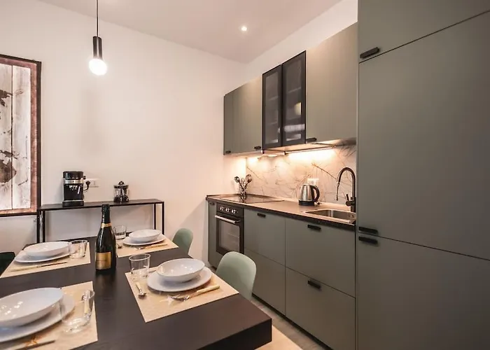 Apartmán Amazhome - New Jungle Chic *